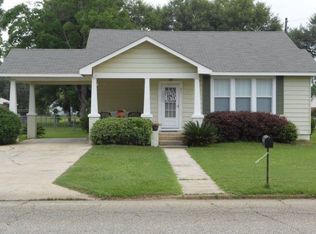 311 E Craig St, Atmore, AL 36502