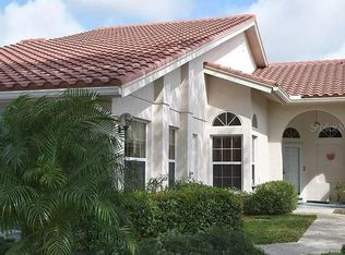 4355 Marcott Cir, Sarasota, FL 34233