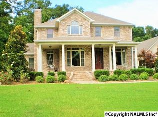 386 Jarrett Rd, Hartselle, AL 35640