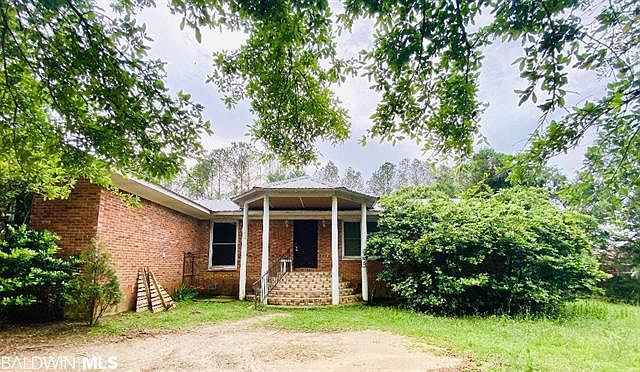 2nd image of 21213 Lawrence Rd