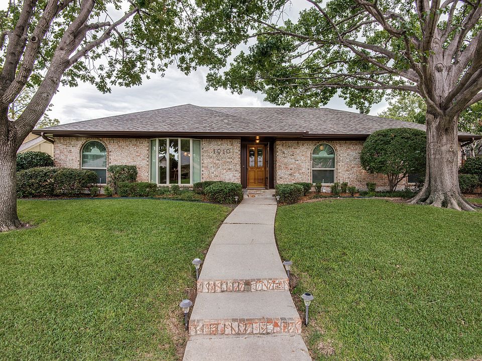 1010-oxfordshire-dr-carrollton-tx-High-Res-1.jpg