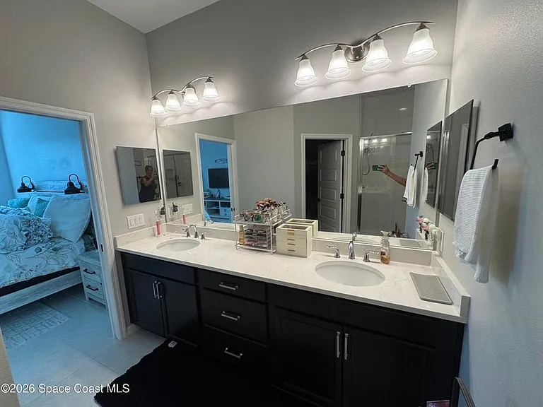 3010 Avalonia Dr — Photo 39