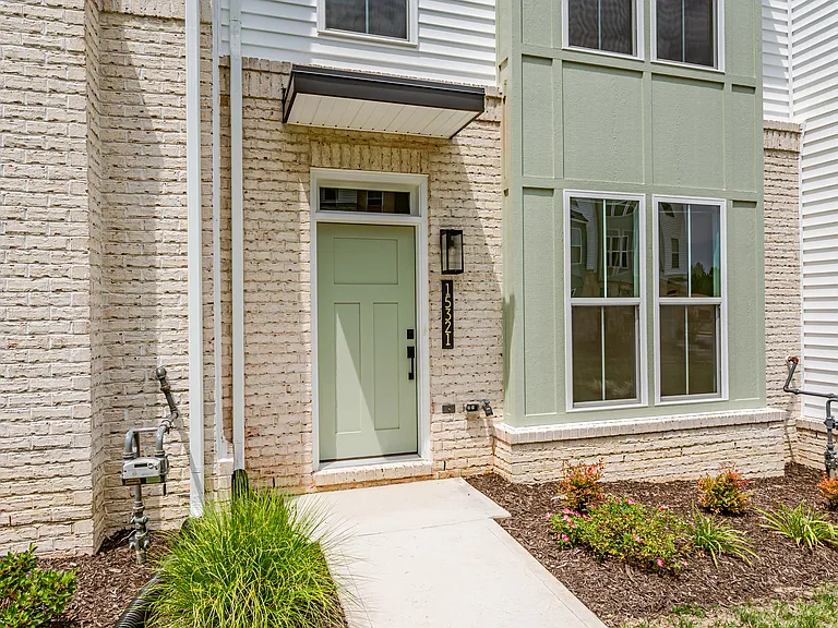 15321 Sunray Aly — Photo 2