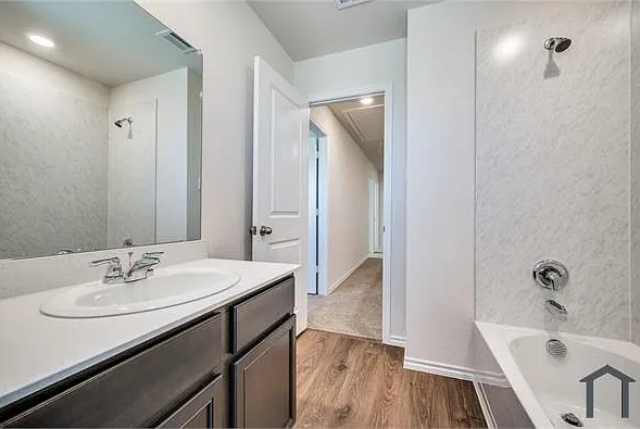 6218 Holly Spring Rd — Photo 5