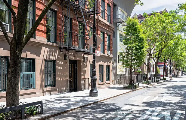 Sold by Brown Harris Stevens | media 17