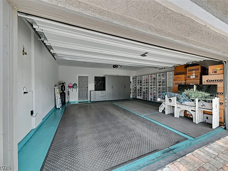 10634 Sariah Skye Ave — Photo 36