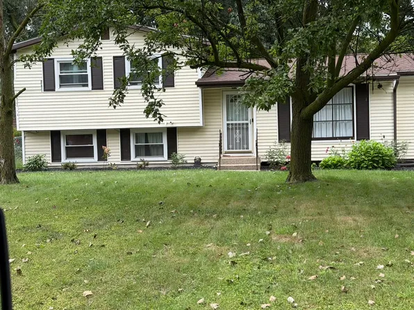 250 Knapp Dr, Battle Creek, MI 49015