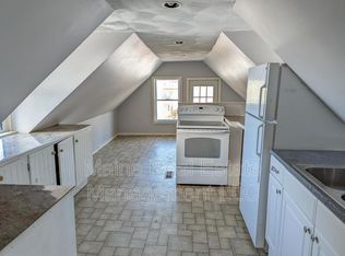 370 Hancock St APT 2, Bangor, ME 04401