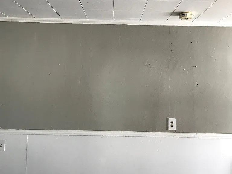 158 Railroad St — Photo 2