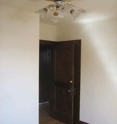 3rd image of 4755 N Sawyer Ave APT 3J