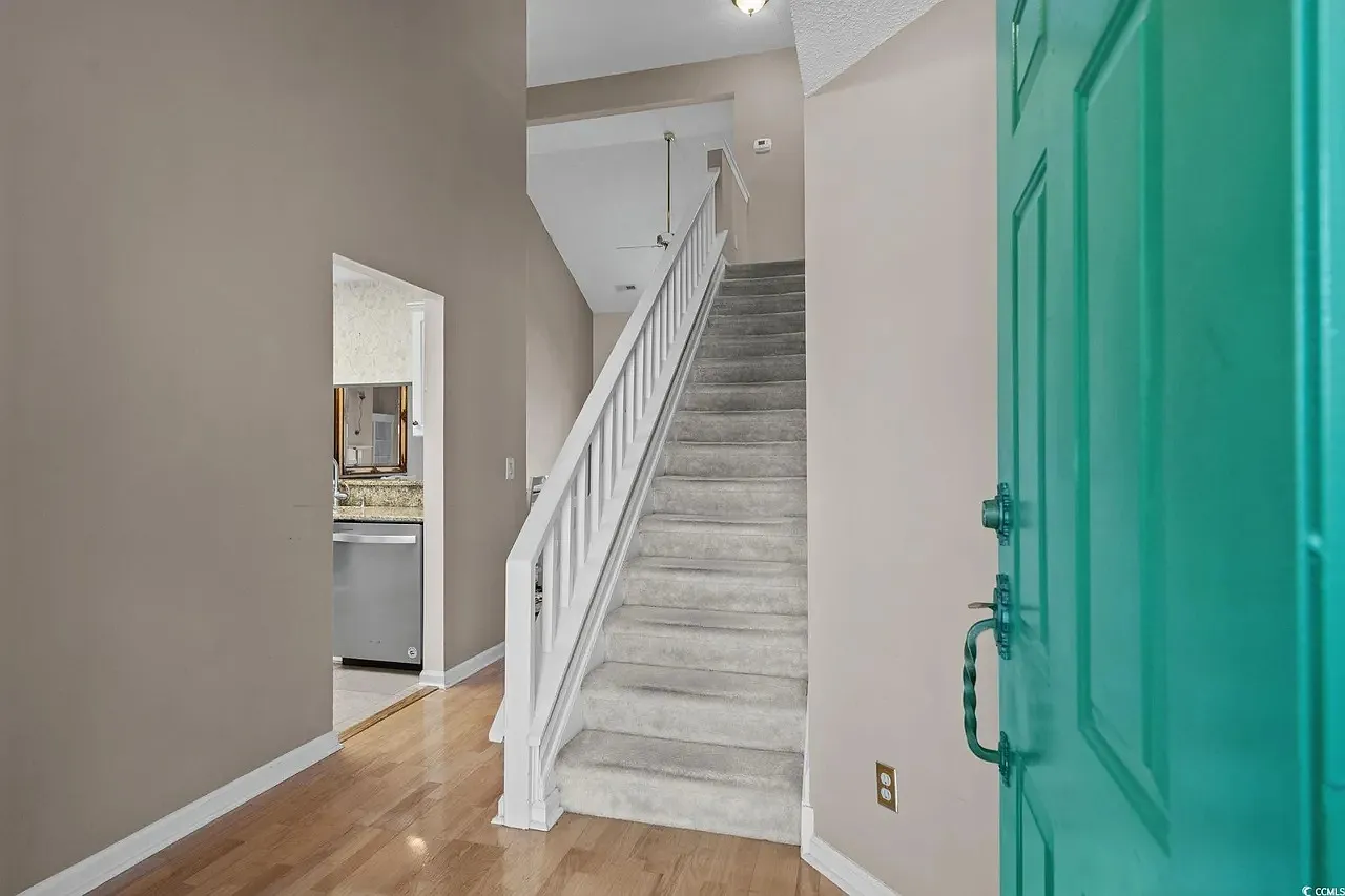 2 bed, 1236 sqft, $2,250 — Photo 4