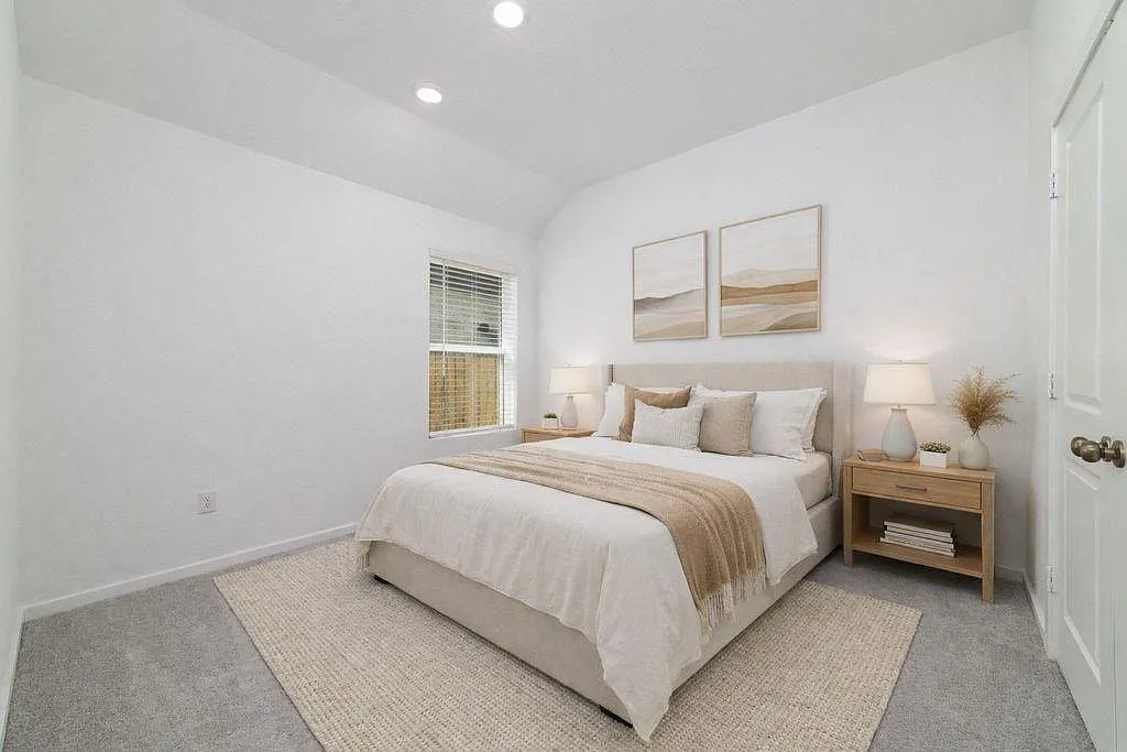 3 bed, 2.0 bath, 1800 sqft, $2,300 — Photo 4