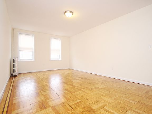 4th image of 31-78 34th St #2H