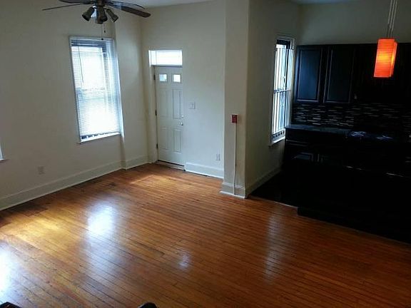 3rd image of 704 S Washington Sq #1RR