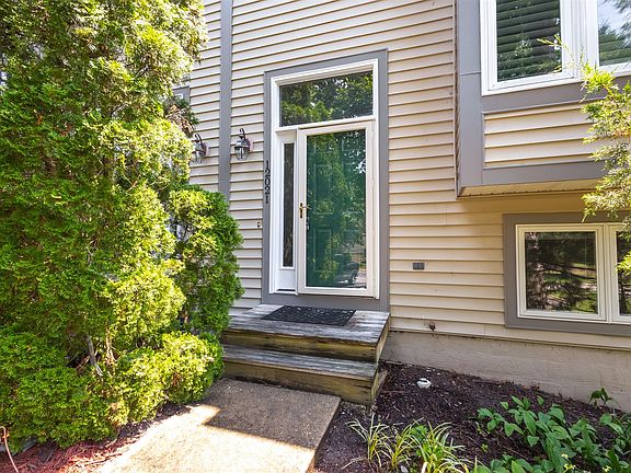 3-12021 Shore View Dr, Henrico, VA 23233