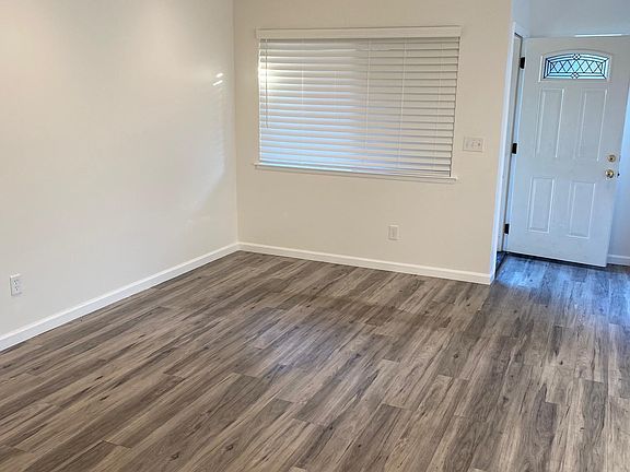 3rd image of 8203 Kelton Dr #B