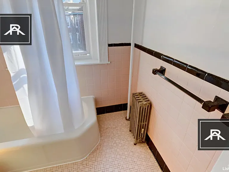 1595 Beacon St #11 — Photo 12