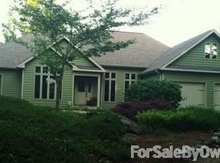 400 Winfield Cove Rd, Saluda, NC 28773