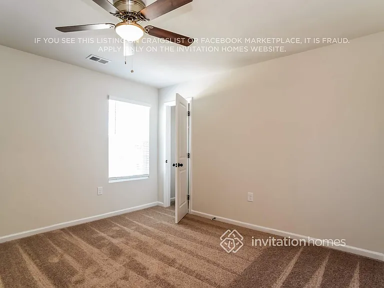 3355 Fox Hall Dr — Photo 11