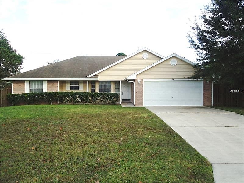 1st image of 1411 E Palomar Dr