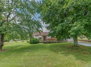 428 Kelly Rd, Forest City, NC 28043