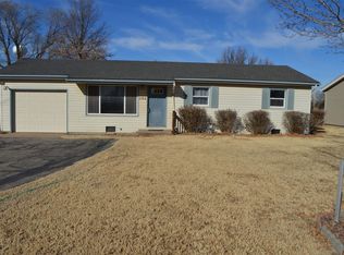 106 W Lewis St, Udall, KS 67146