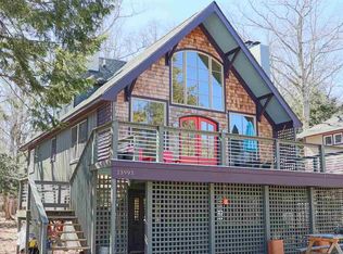 13993 N Forest Beach Shrs, Northport, MI 49670