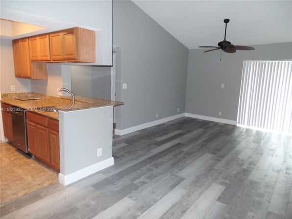 5612 Rock Island Rd APT 151