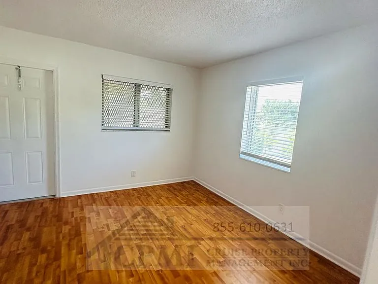 401 S Lakeside Dr Lake Worth, FL 33460 — Photo 15