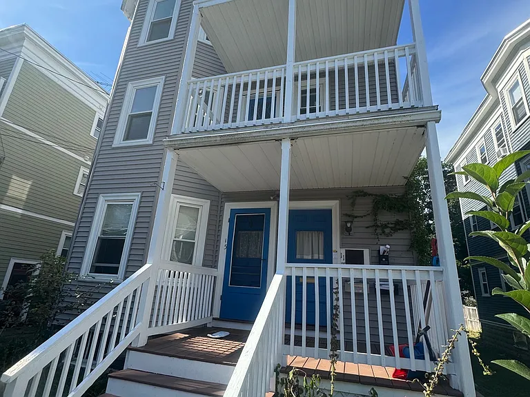 13 Orrin St #3R — Photo 1