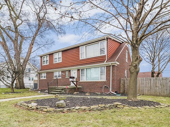3rd image of 1343 Pagel Ave #1