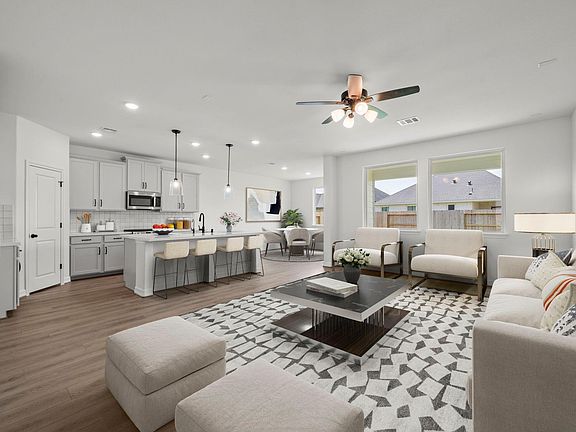 5th image of 17443 Chester Valley Trl