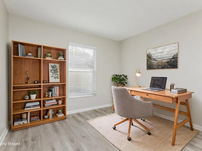 2539 Titus Ct — Photo 14
