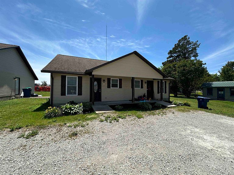 Listing photo 4