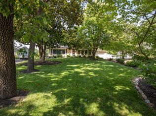 9 Marjean Ct, Saint Louis, MO