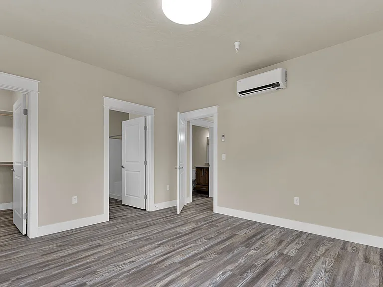 5224 W State St #1 — Photo 11