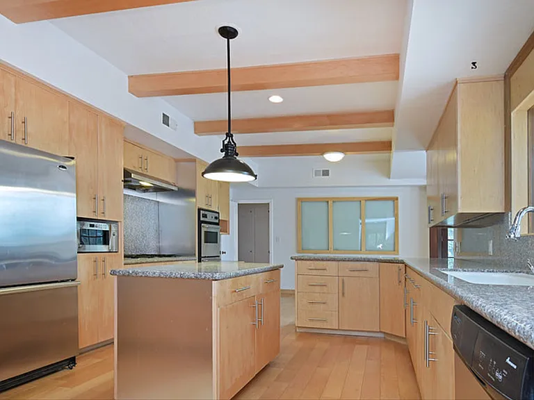 11964 Brentwood Grove Dr — Photo 5