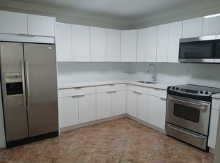 9541 SW 25th Dr, Miami, FL 33165