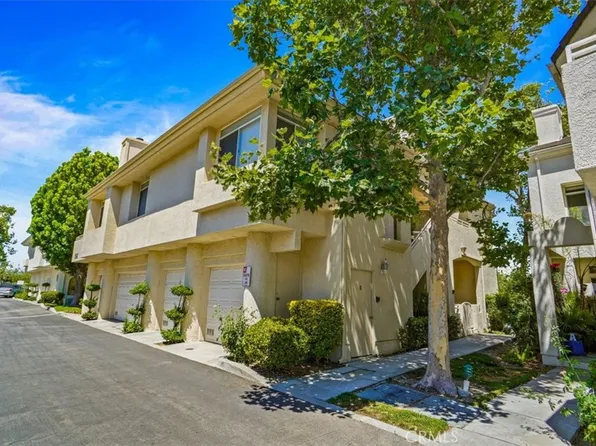 25542 Hemingway Ave Unit B, Stevenson Ranch, CA 91381