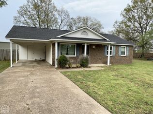 2610 Oakbrook Dr, Jonesboro, AR 72404
