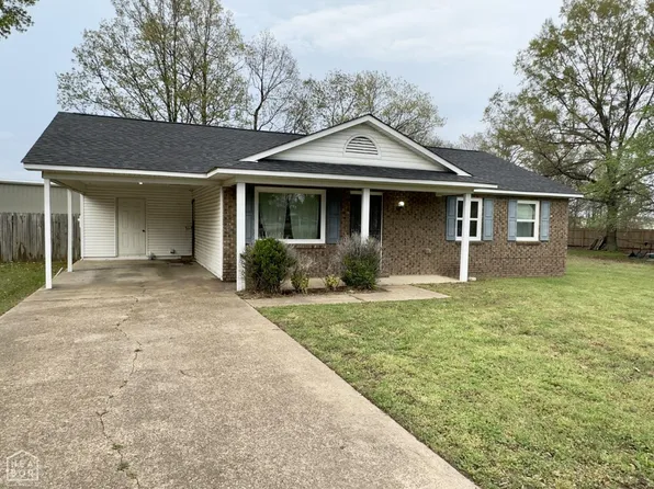 2610 Oakbrook Dr, Jonesboro, AR 72404