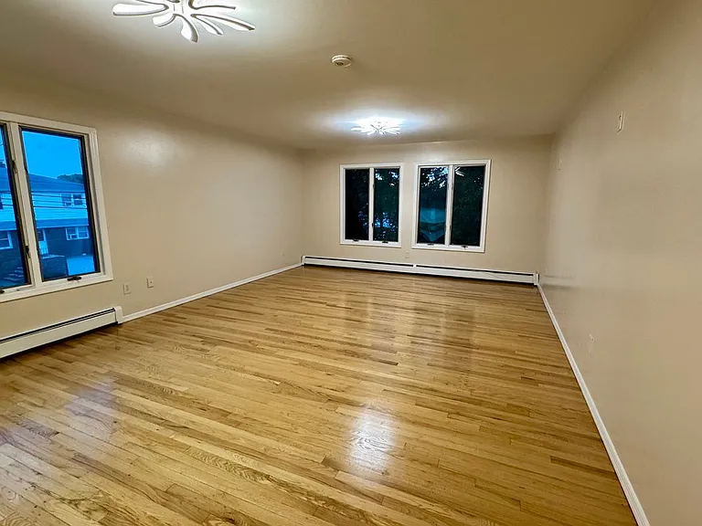 39 Henderson St #1 — Photo 12