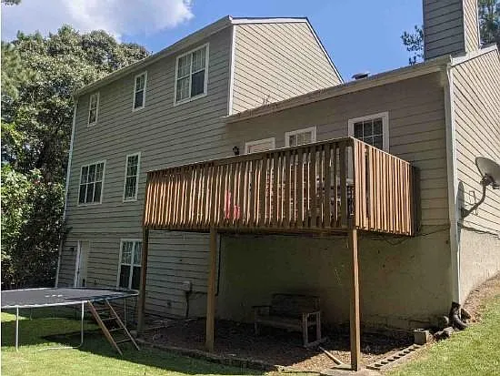 555 Abbotts Hill Lane — Photo 3