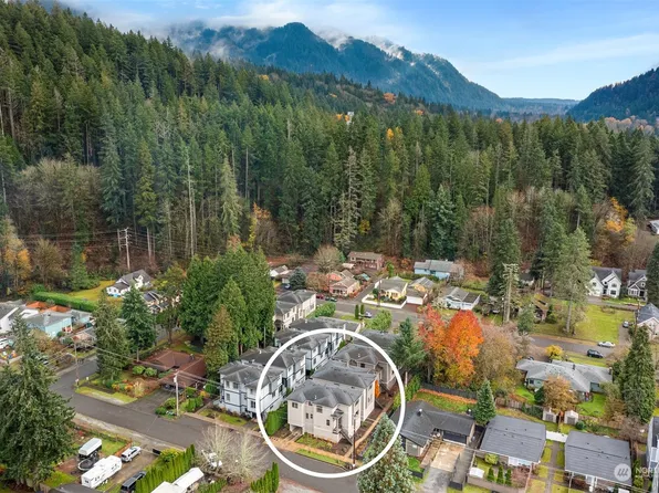 551 SE Andrews Street, Issaquah, WA 98027