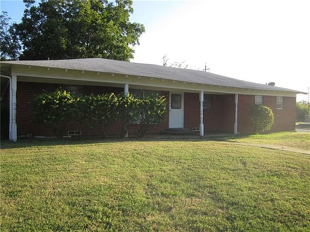 1st image of 2310 Crestridge