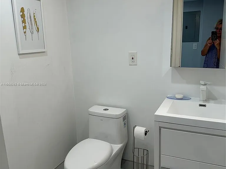 19370 Collins Ave #1208 — Photo 6