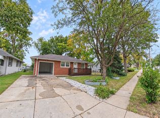 6234 Leighton Ave, Lincoln, NE 68507