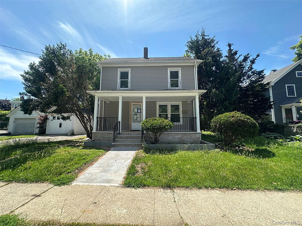 1st image of 423 Hinman Place