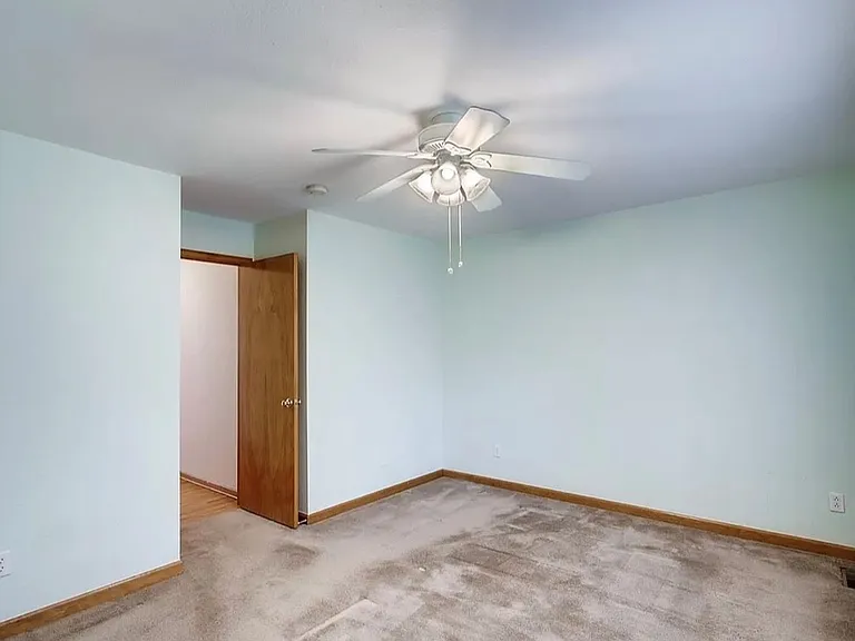 2534 E 125th Way — Photo 12