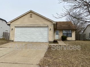 3621 Bearwood Dr, Indianapolis, IN 46235